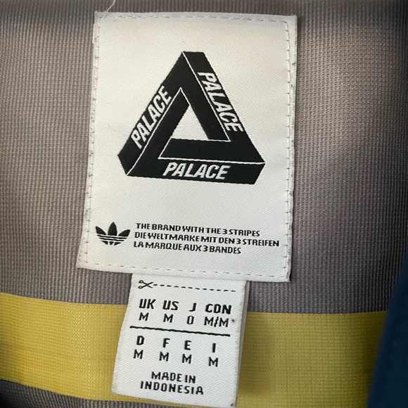 Palace x Adidas Rain Jacket - Picture 2 of 7